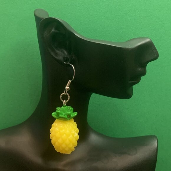Pineapple Earring, Fruit Earring, Funny Food Earring, Gift Idea, Luau Earring - Picture 2 of 4
